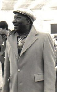 Muddy_Waters_(blues_musician)-cropped